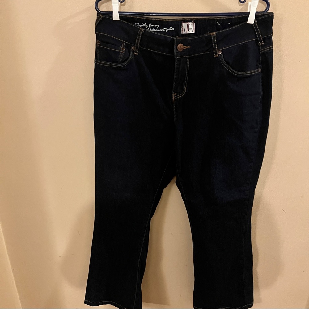 Dark Denim Slightly Curvy Jeans